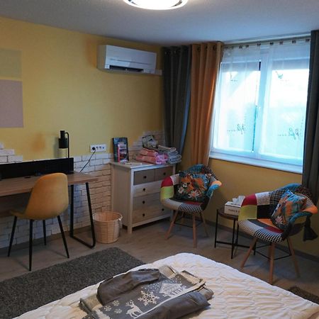 Chambres D'Hotes De L'Avison Bruyeres Eksteriør billede